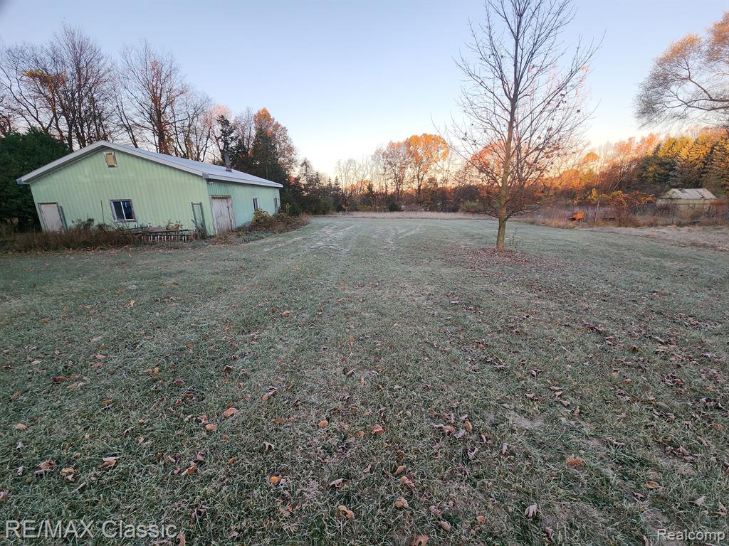 4125 N TIPSICO LAKE Road, Hartland, MI 48353 — Photo 23