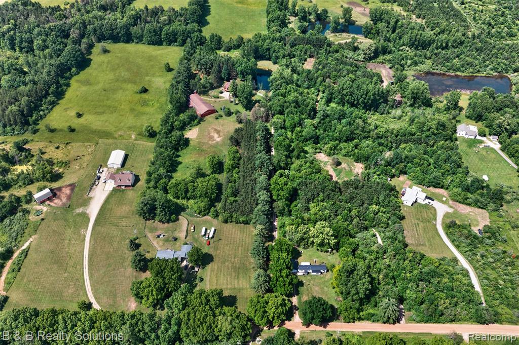 5544 Piersonville Road, Columbiaville, MI 48421 — Photo 16