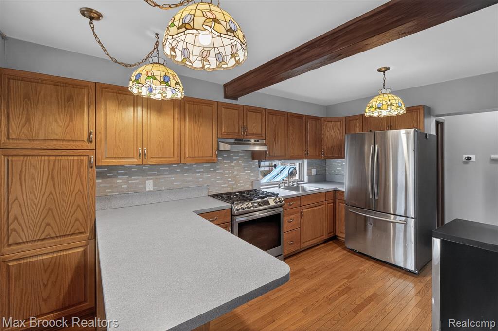 9024 MANDON Road, White Lake, MI — Photo 13