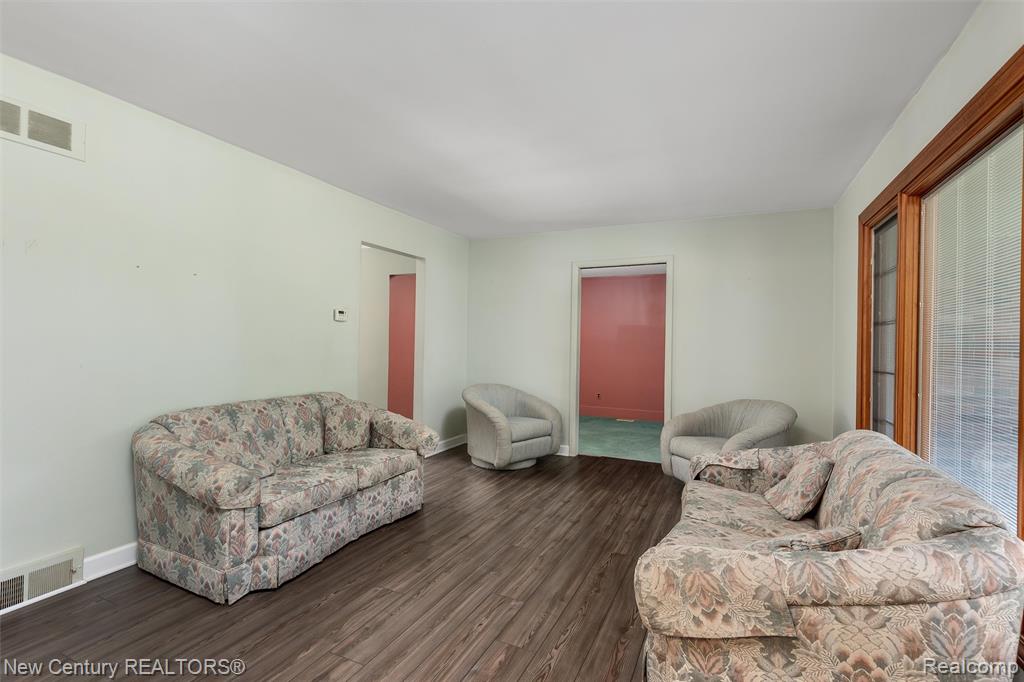 5140 Babbit Drive, Troy, MI 48085 — Photo 7