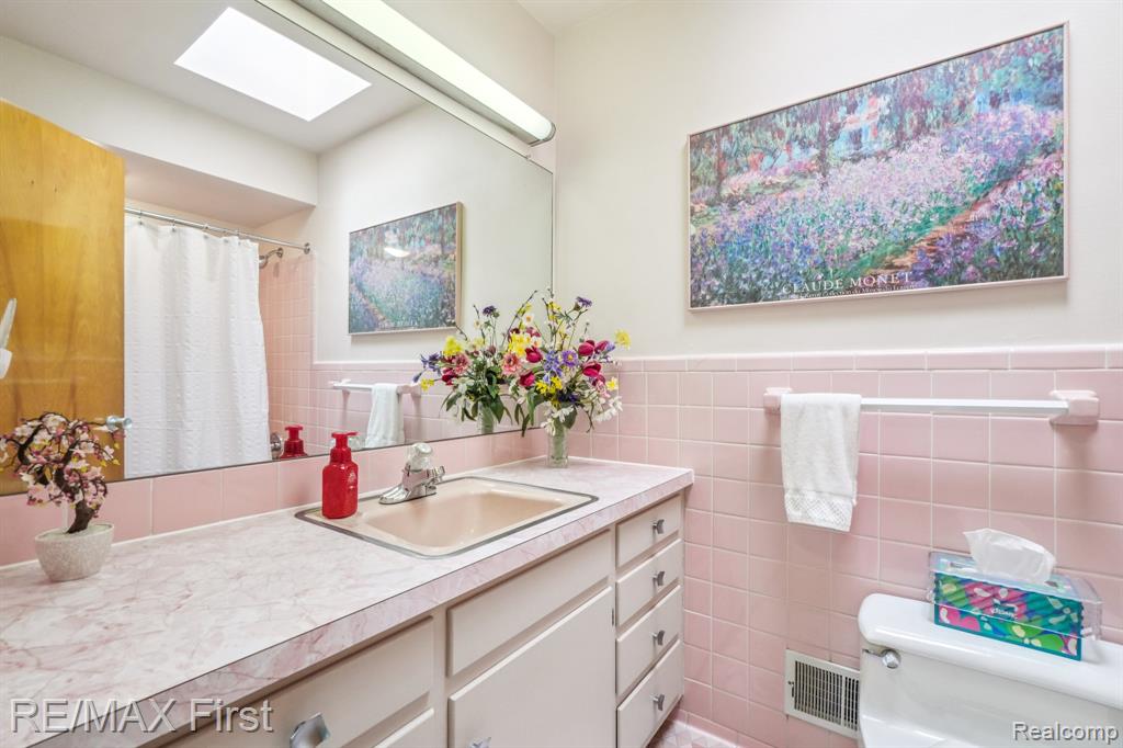 4415 Chisholm Trail, Bloomfield Hills, MI 48301 — Photo 19