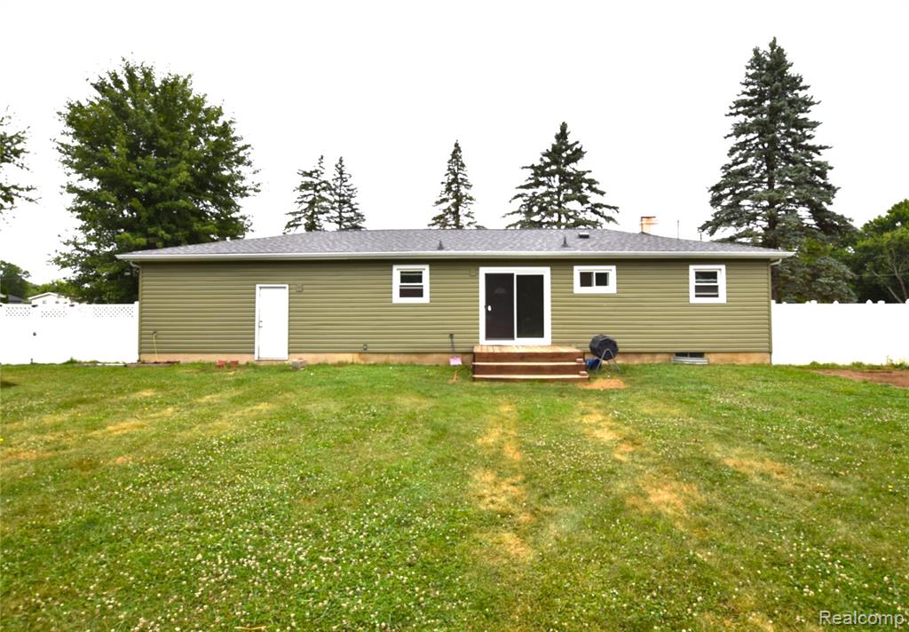 8212 Ohara Drive, Davison, MI 48423 — Photo 2