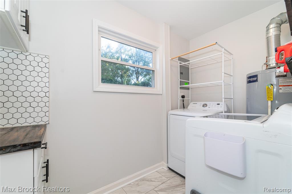 74 W Elza Avenue, Hazel Park, MI 48030 — Photo 10