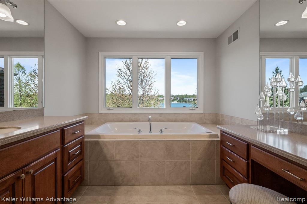 17421 Parkshore Drive, Northville, MI 48168 — Photo 38