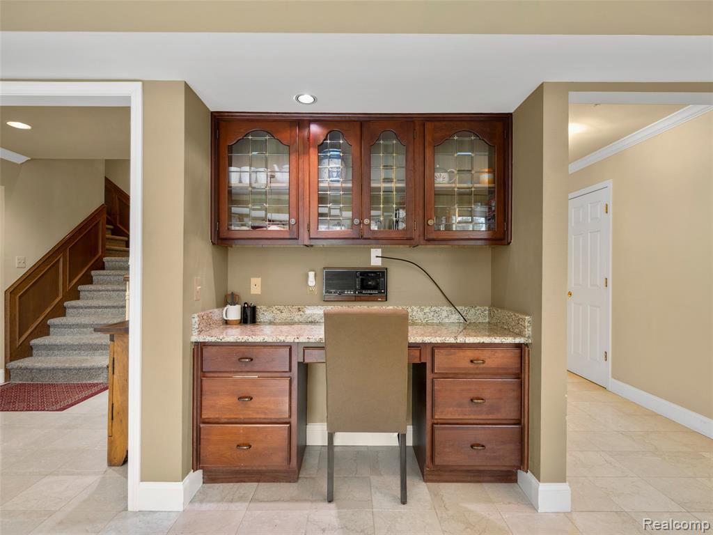5724 Murfield Drive, Rochester, MI 48306 — Photo 56