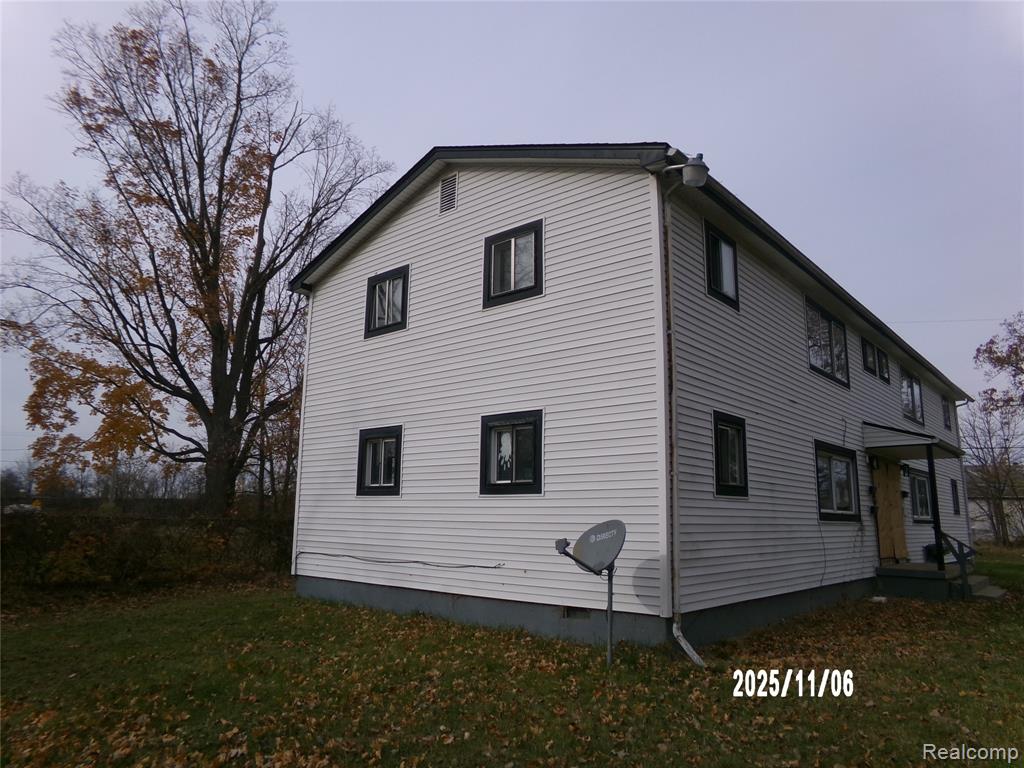 420 Pingree Avenue, Flint, MI 48503 — Photo 2