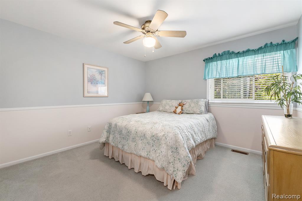 6907 KINGS MILL Drive, Canton, MI 48187 — Photo 21