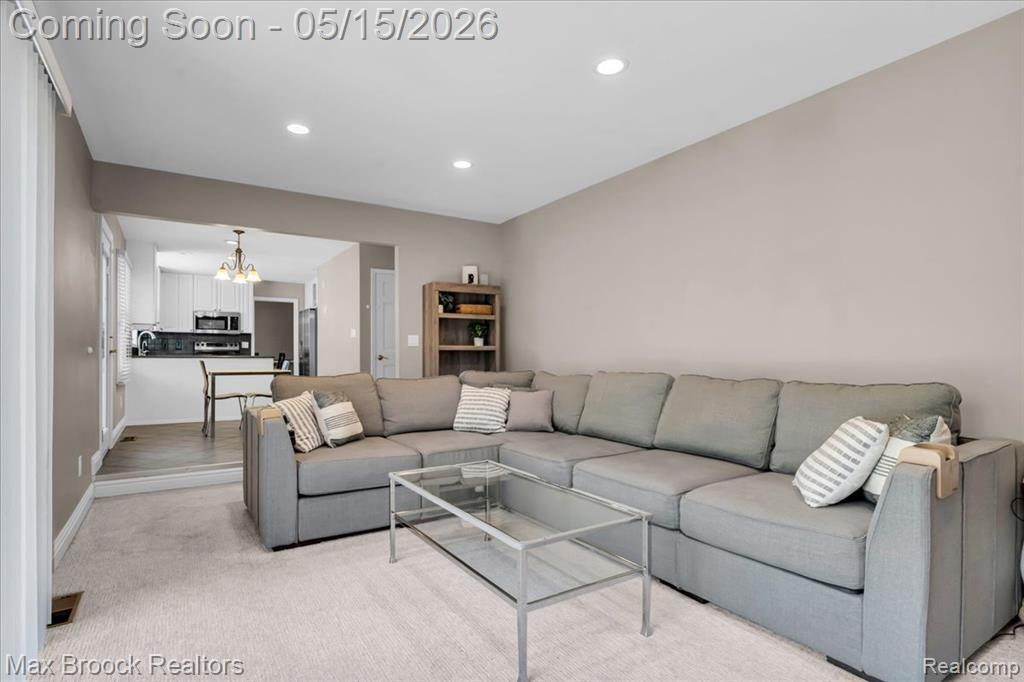 5939 Dunmore Drive, West Bloomfield, MI — Photo 9