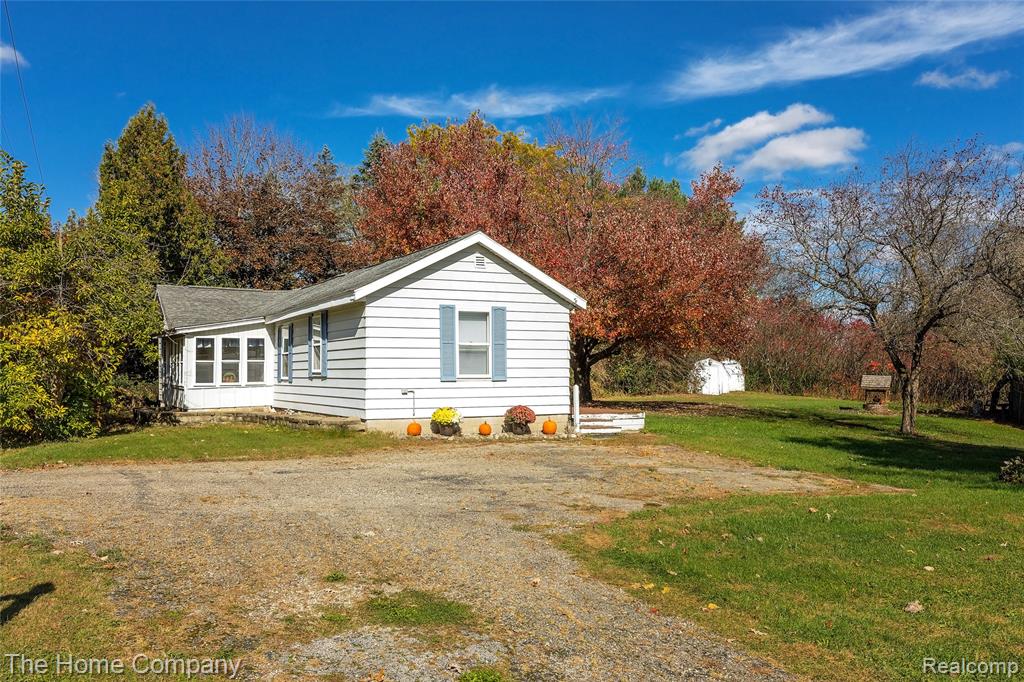 25 S Wilder Road, Lapeer, MI 48446 — Photo 36