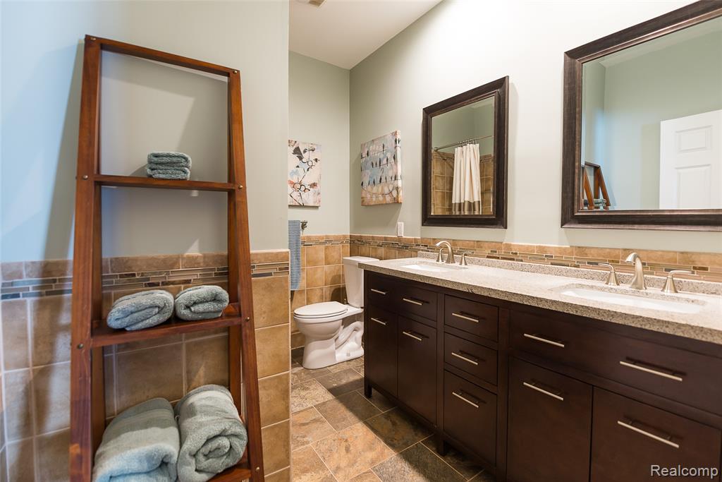 6093 Rosewood Parkway, White Lake, MI 48383 — Photo 14