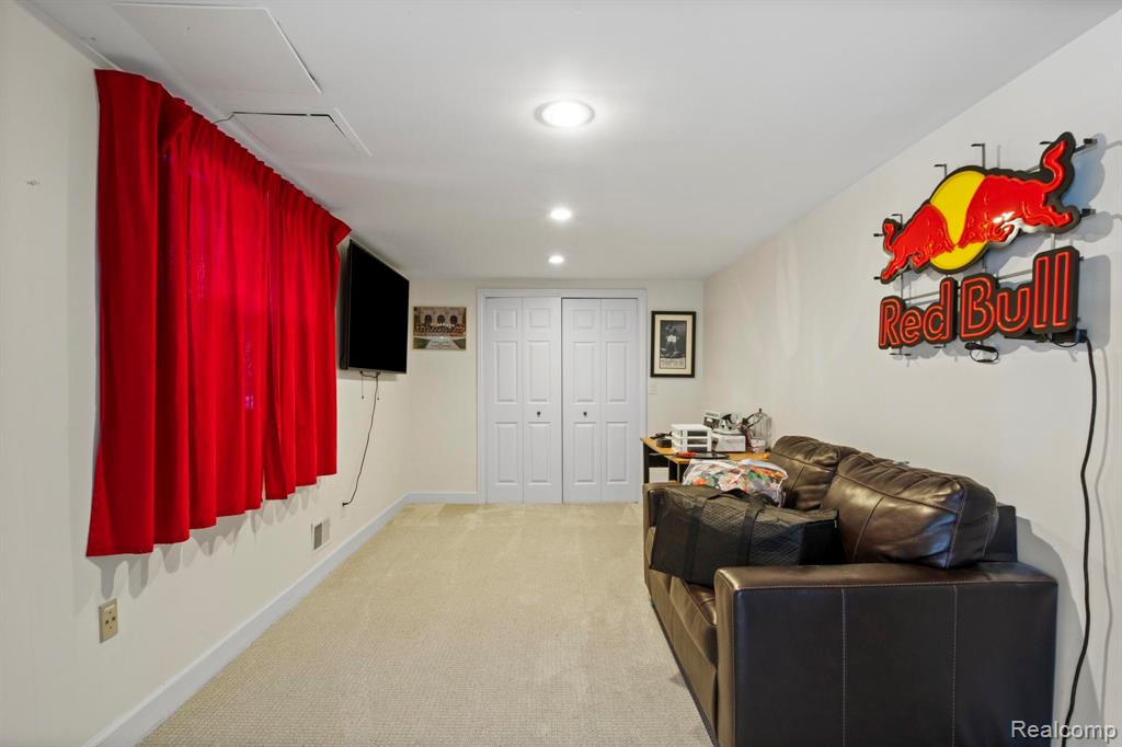 900 MCDONALD Drive, Northville, MI 48167 — Photo 45