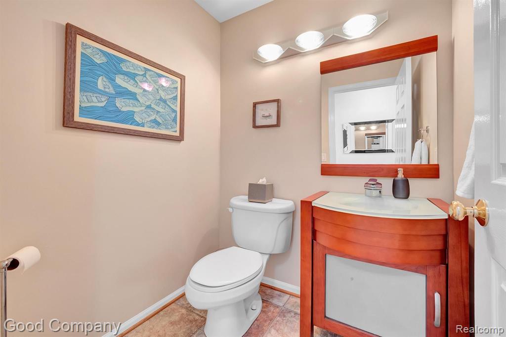 24513 Sarah Flynn Drive, Novi, MI — Photo 12