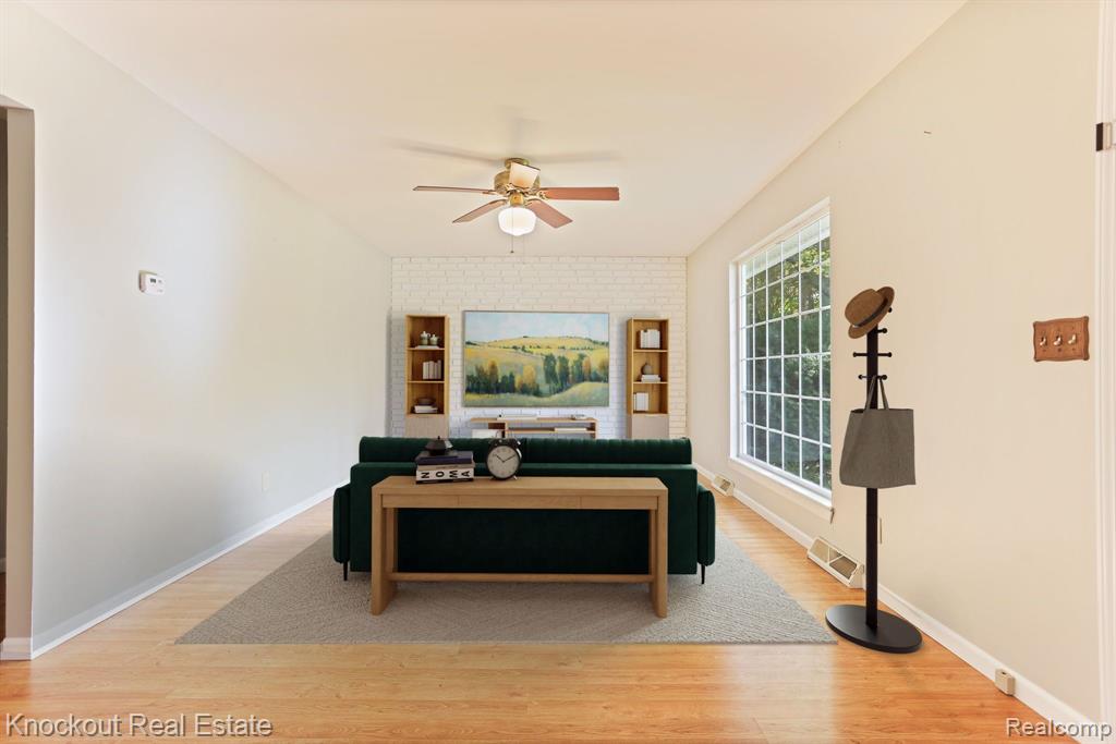 4938 WORTH Street, Millington, MI 48746 — Photo 5