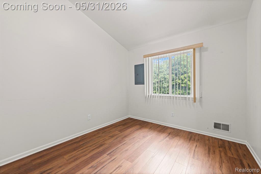 23362 Stromp Court, Trenton, MI 48183 — Photo 16
