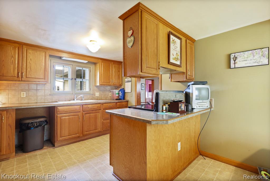 12078 Church Street, Birch Run, MI 48415 — Photo 21