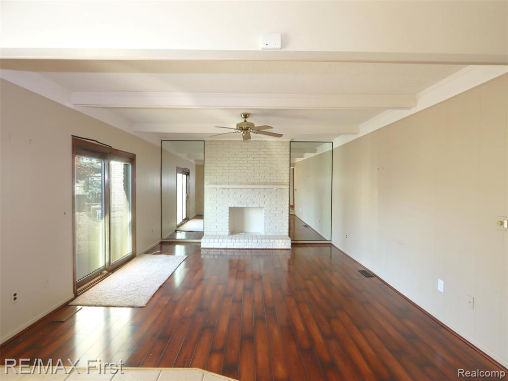 42429 Royal Lane, Clinton Twp, MI 48038 — Photo 14