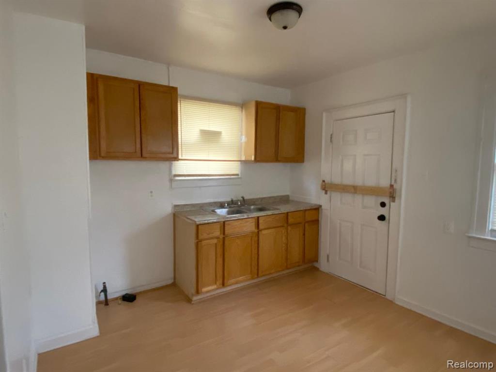 443 Algonquin Street, Detroit, MI 48215 — Photo 10