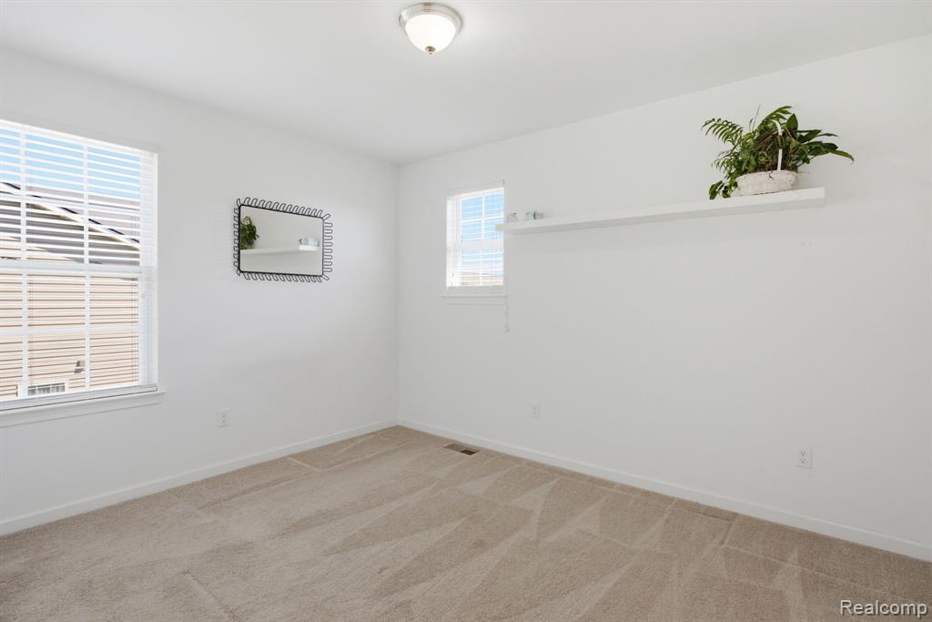 28720 Apple Blossom Drive, Flat Rock, MI 48134 — Photo 10