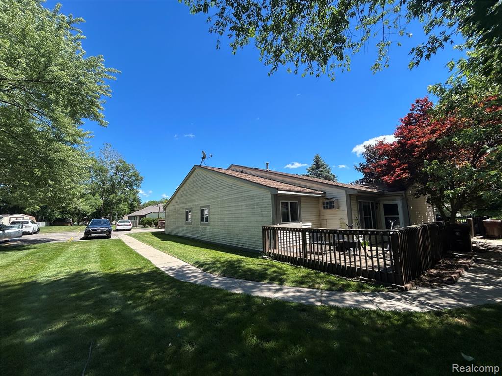 2150 Phillips Avenue, Holt, MI 48842 — Photo 32