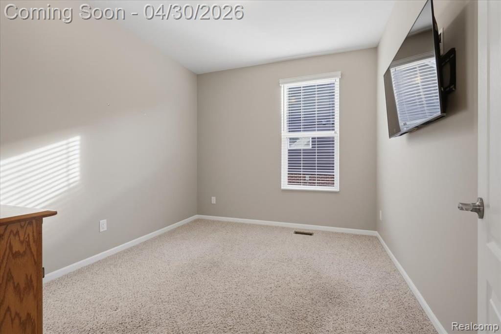 3031 Sumerlyn Court, Auburn Hills, MI 48326 — Photo 17