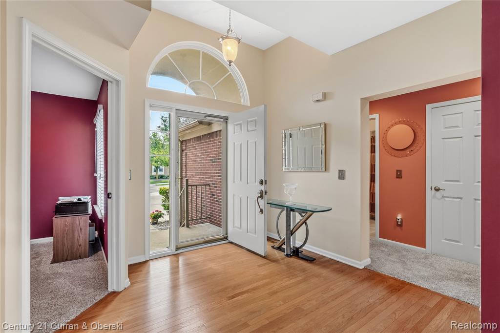 49468 N Glacier, Northville, MI 48168 — Photo 3