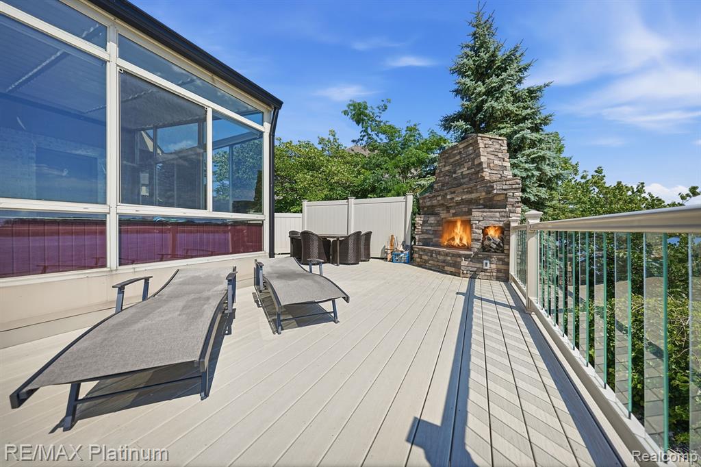 997 Thompson Shore Drive, Howell, MI 48843 — Photo 73