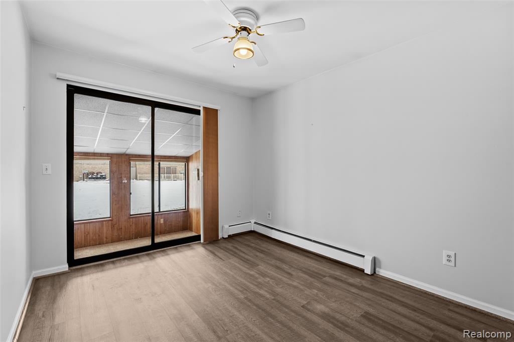 62072 Yorktown - Unit 4, South Lyon, MI 48178 — Photo 14