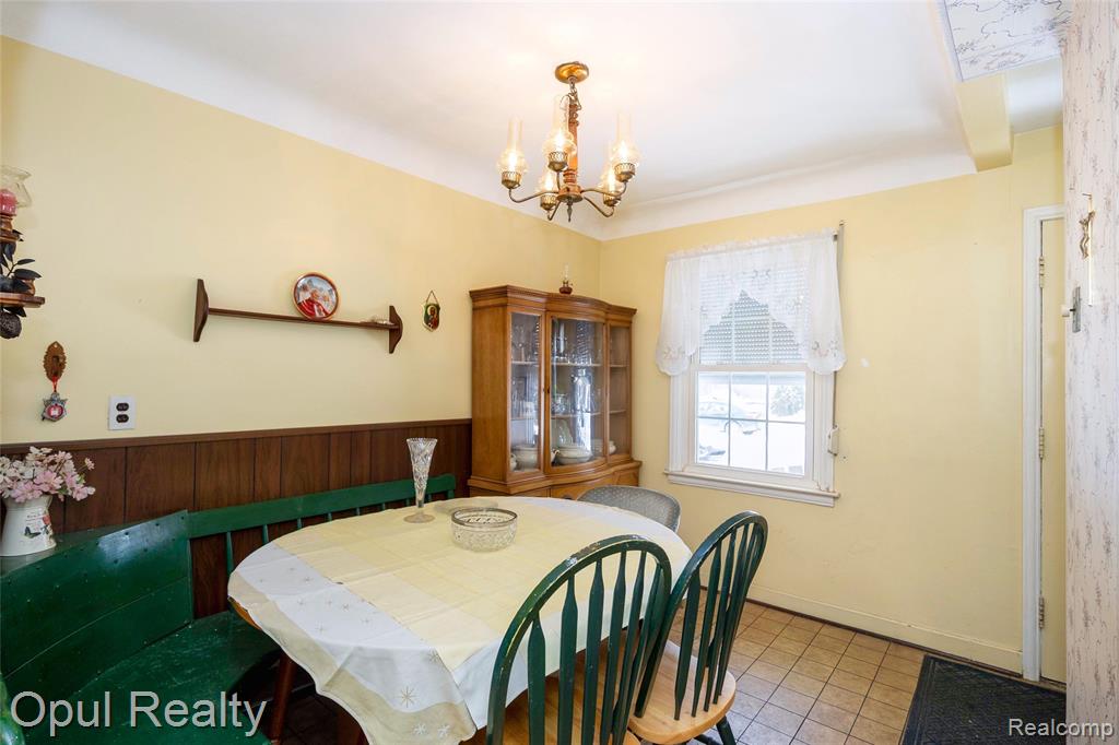 6514 Woodmont Avenue, Detroit, MI 48228 — Photo 4