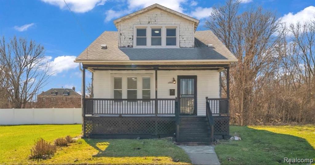5573 Montclair Street, Detroit, MI 48213 — front exterior