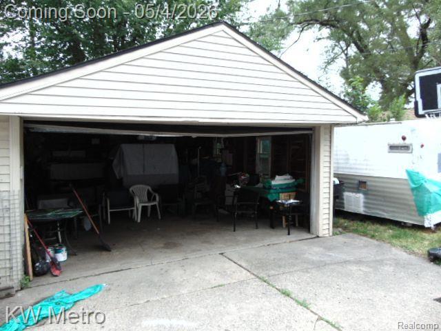 20201 YONKA Street, Detroit, MI 48234 — Photo 3