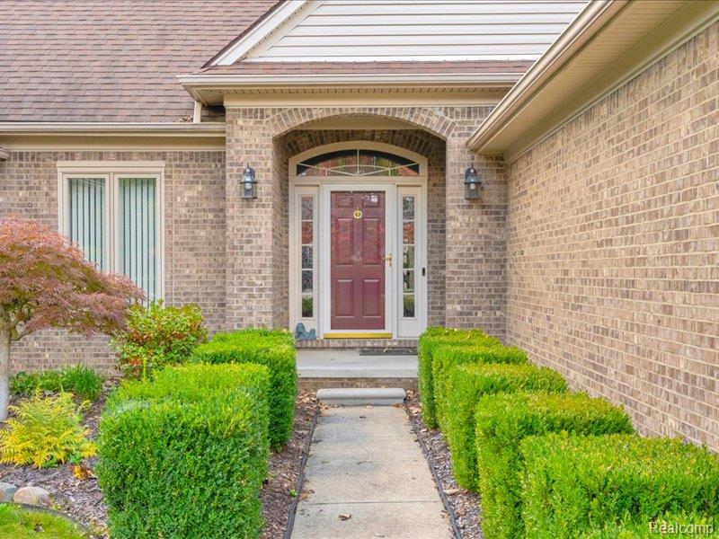 43855 Pinot Noir Drive, Sterling Heights, MI 48314 — Photo 32