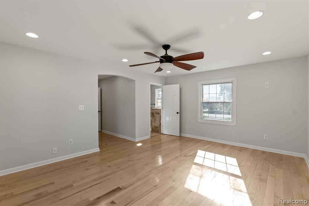 45100 W 10 Mile Road, Novi, MI — Photo 15