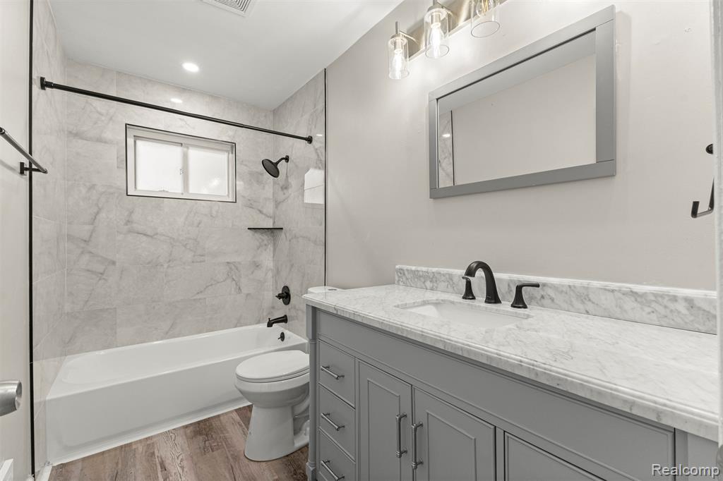4638 Gertrude Street, Dearborn Heights, MI 48125 — Photo 26