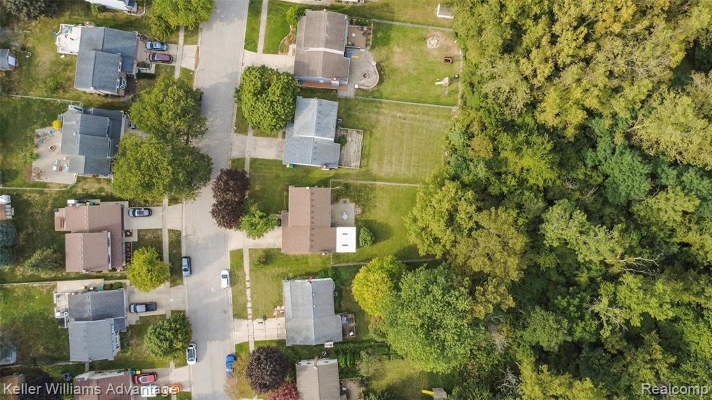 5671 Caren Drive, Ypsilanti, MI 48197 — Photo 37