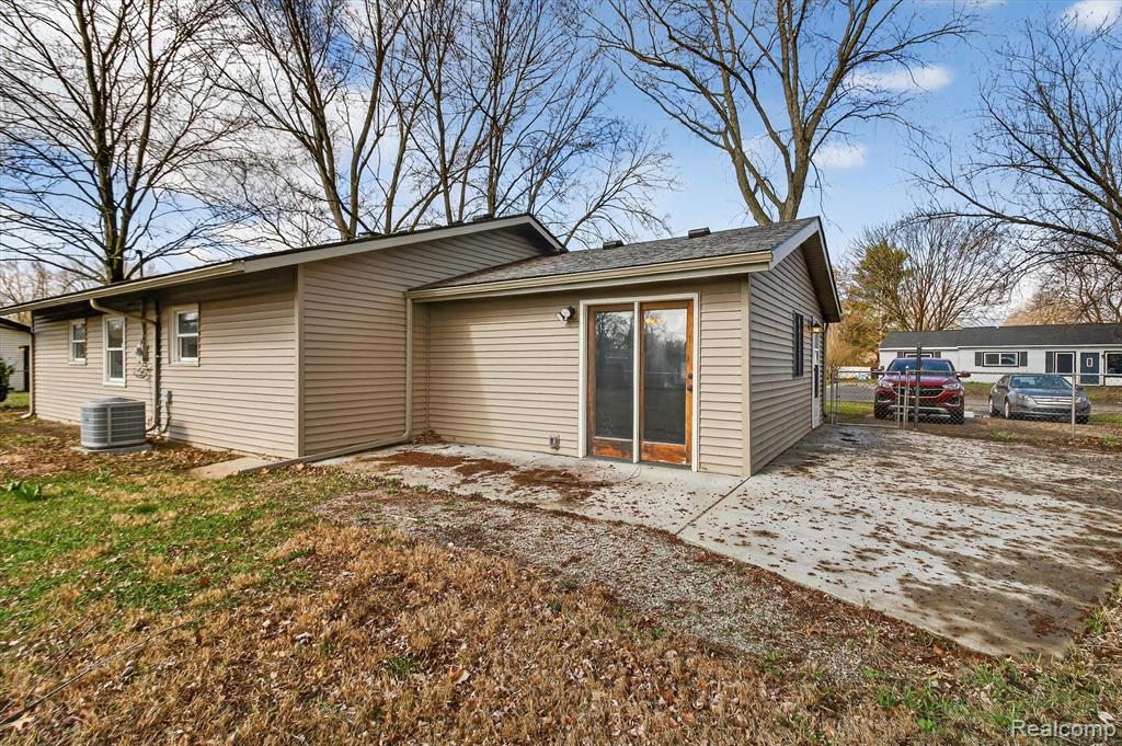 6337 Richalle Street, Brighton, MI 48116 — Photo 34
