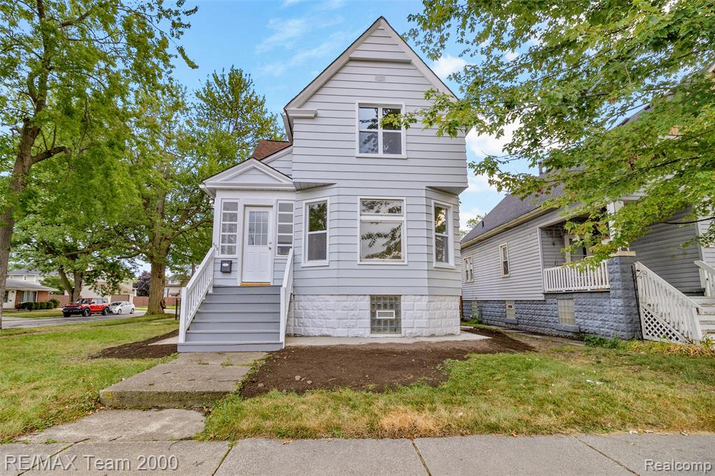 605 Eureka Road, Wyandotte, MI 48192 — Photo 2