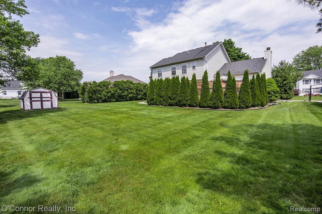 474 Colorado Avenue, Marysville, MI 48040 — Photo 39