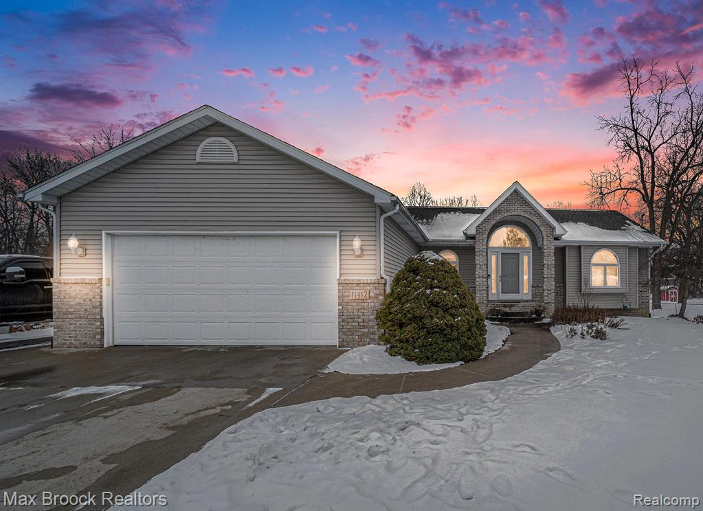 11412 Delmar Drive, Fenton, MI 48430 — front exterior