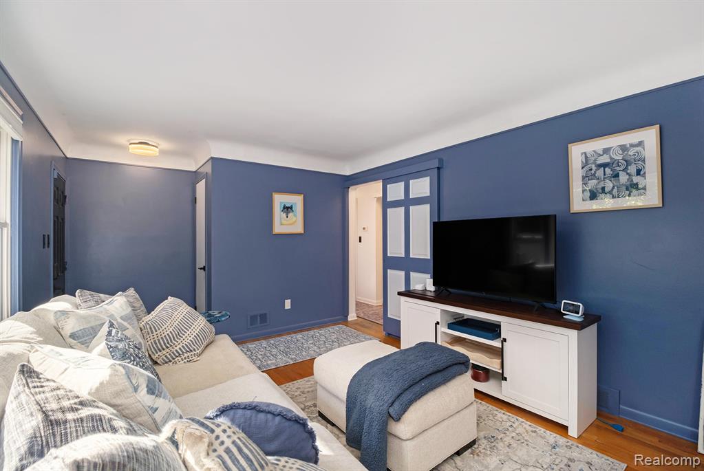 9101 Ball Street, Plymouth, MI 48170 — Photo 3