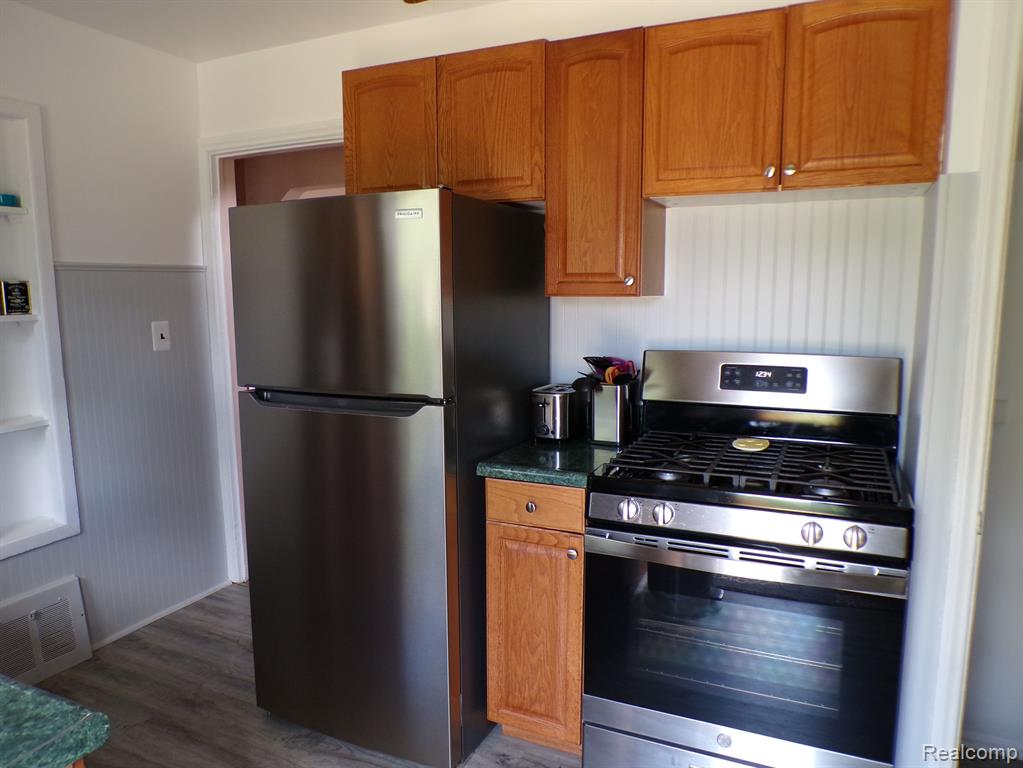 4140 ACADEMY Street, Dearborn Heights, MI 48125 — Photo 19