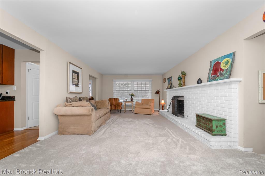 7118 Cathedral Drive, Bloomfield Hills, MI 48301 — Photo 17