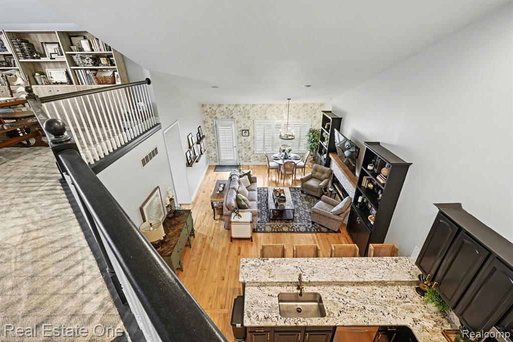 686 W Bluff Court, 23, Rochester Hills, MI 48307 — Photo 11