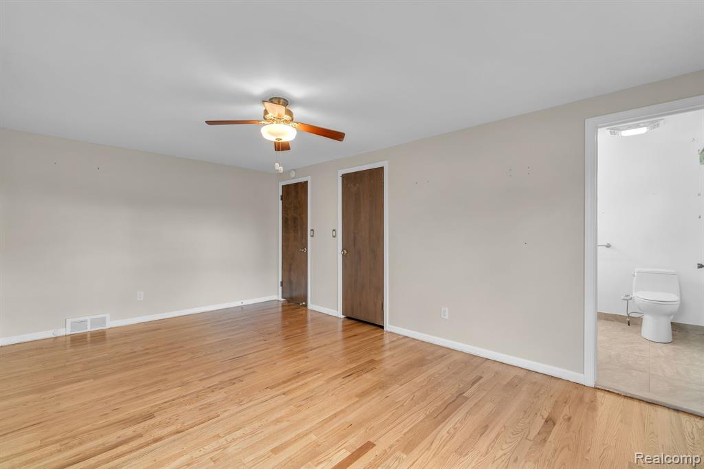 4248 WHITEBIRCH Drive, West Bloomfield, MI 48323 — Photo 26