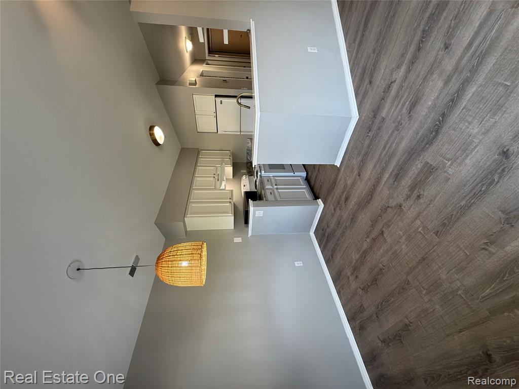 403 Water Tower Circle - Photo 2