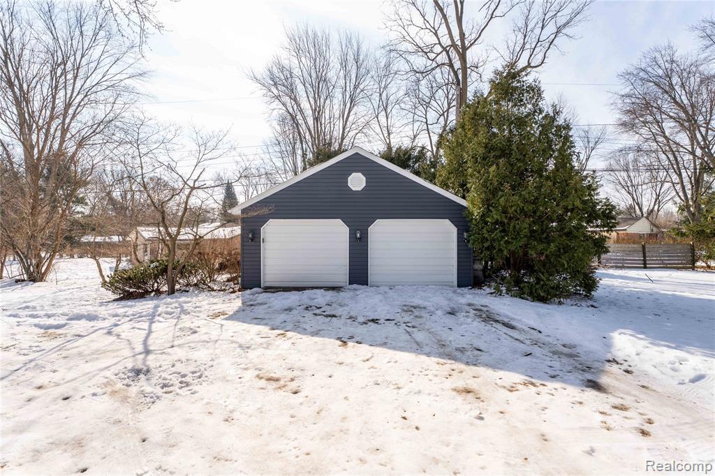 650 Wattles Road, Bloomfield Hills, MI 48304 — Photo 52