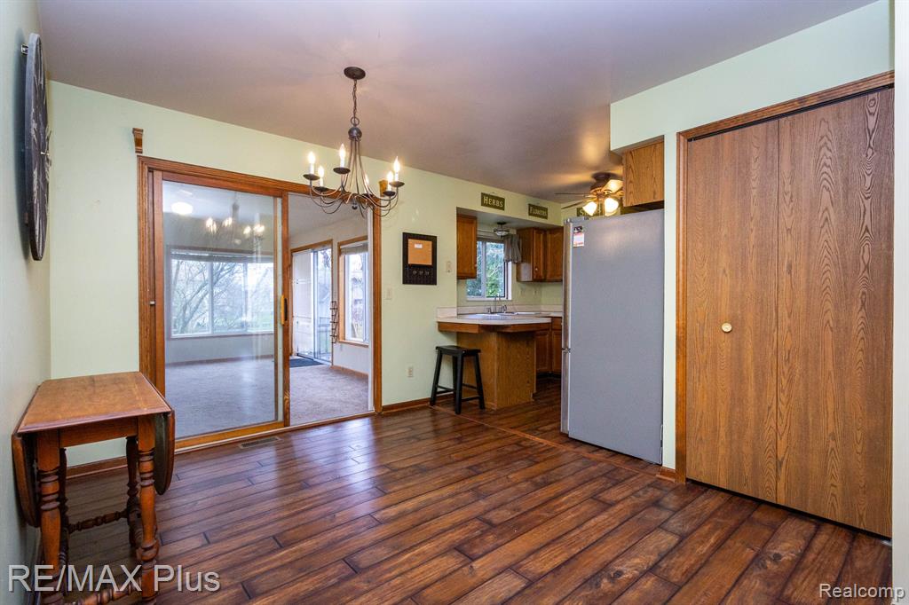 6051 HOMESTEAD, Grand Blanc, MI 48439 — Photo 9