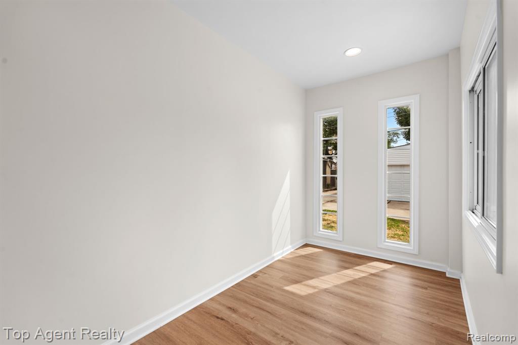 16124 Fielding Street, Detroit, MI 48219 — Photo 14
