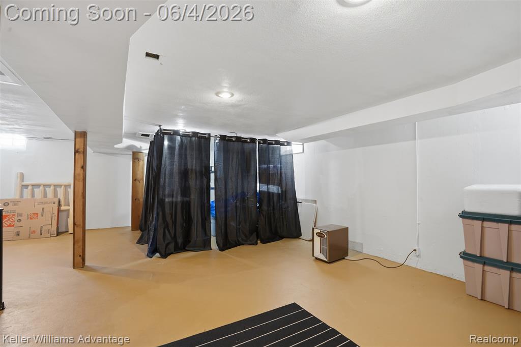 29764 Marquette Street, Garden City, MI — Photo 24