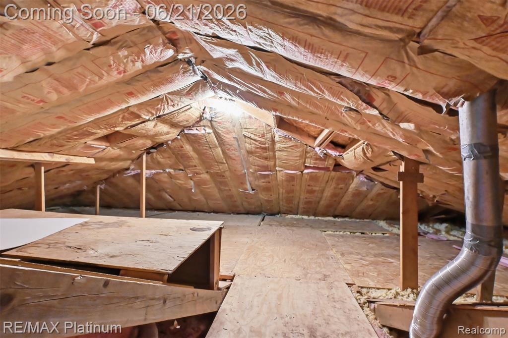 5504 Wildwood Drive, Howell, MI 48843 — Photo 19