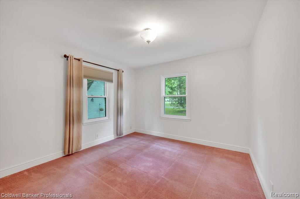 2064 Miles Road, Lapeer, MI 48446 — Photo 22